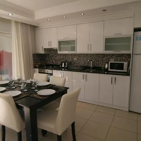Tropicana G 2, 3 Bed Ground Floor On Corner Position In A 5 Star Community Holiday home *